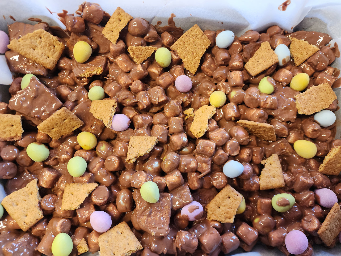 Mini Egg Rocky Road Chocolate